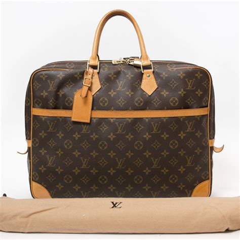 louis vuitton laptop bag with two pockets in the front|louis vuitton laptop bag used.